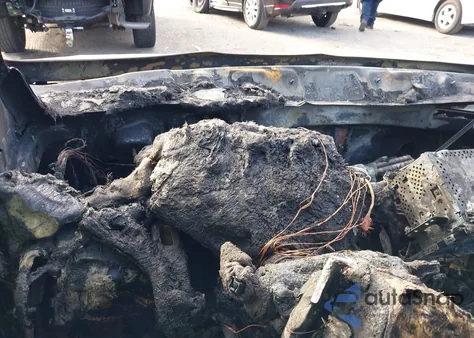 2015 Hyundai Sonata Limited из США, поврежденный, VIN 5NPE34AF6FH070296